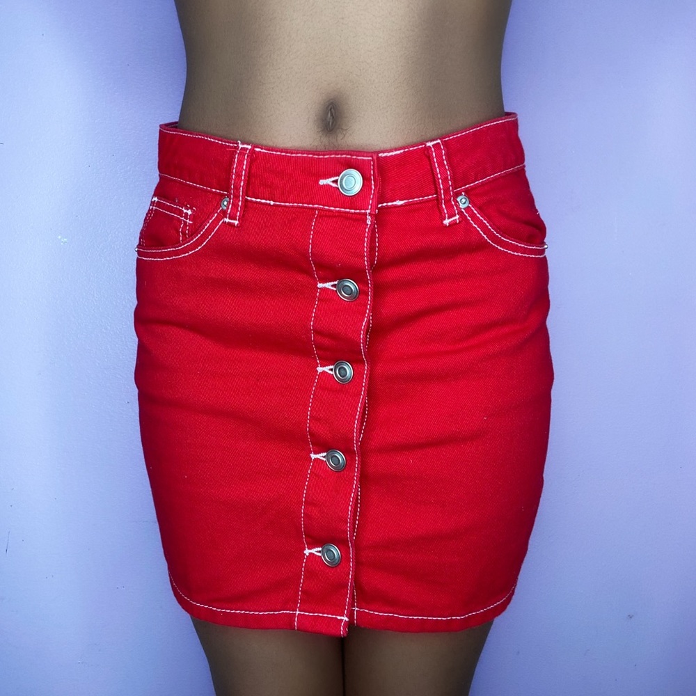 🎉💕HP💕🎉Forever 21 Red Denim Skirt